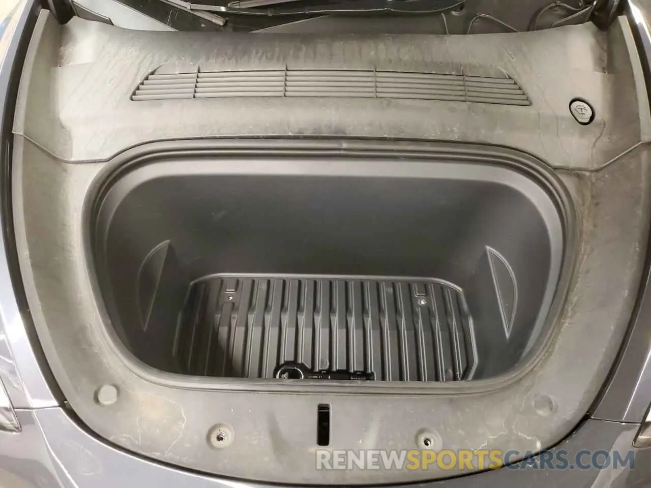 11 Photograph of a damaged car 7SAYGDEE3PA057413 TESLA MODEL Y 2023