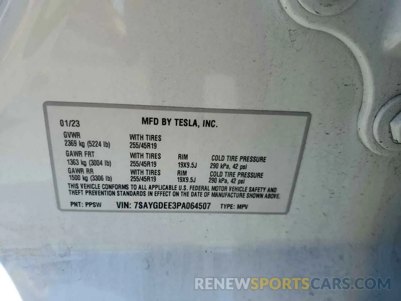 13 Photograph of a damaged car 7SAYGDEE3PA064507 TESLA MODEL Y 2023