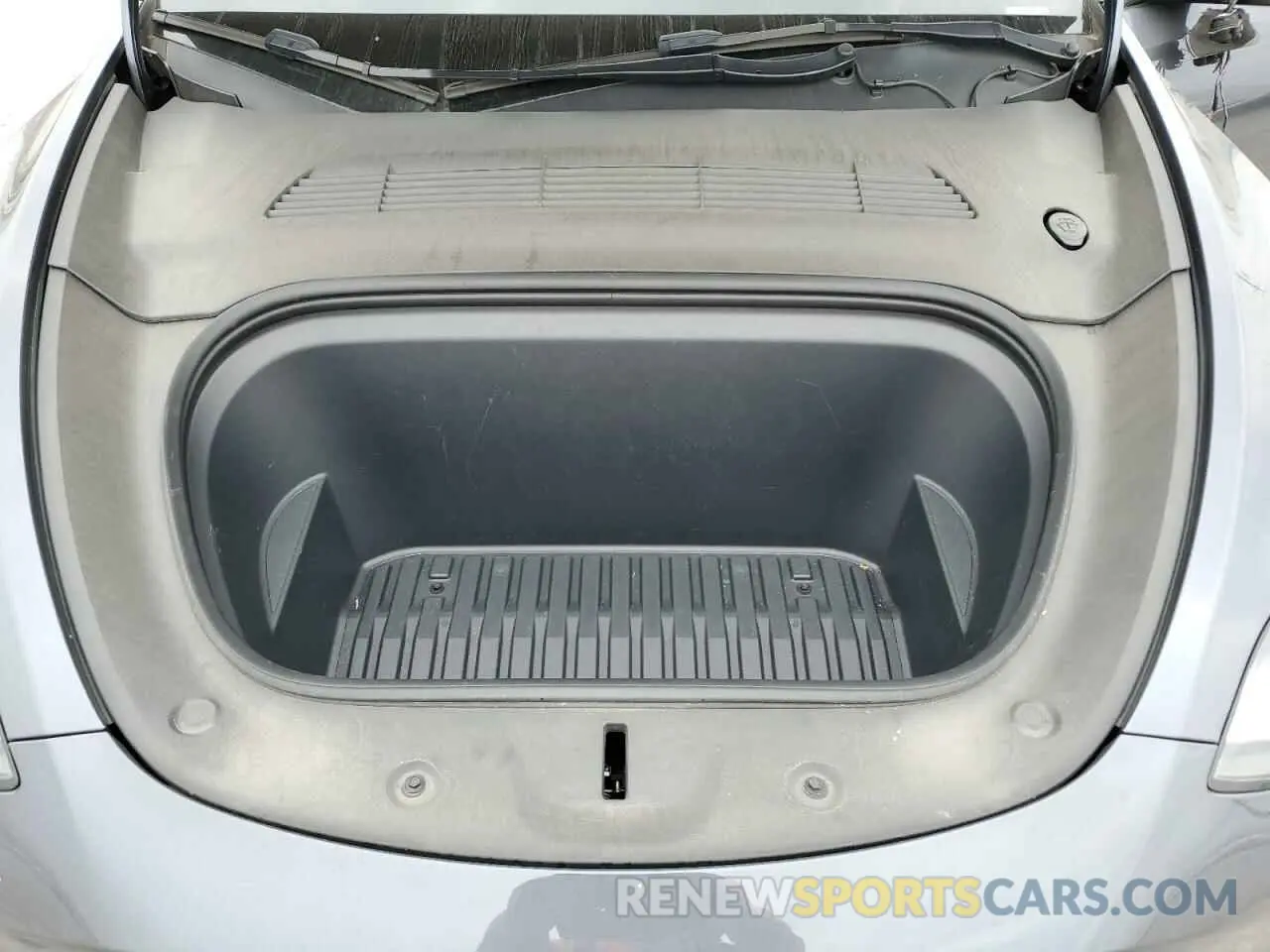 11 Photograph of a damaged car 7SAYGDEE3PA069786 TESLA MODEL Y 2023