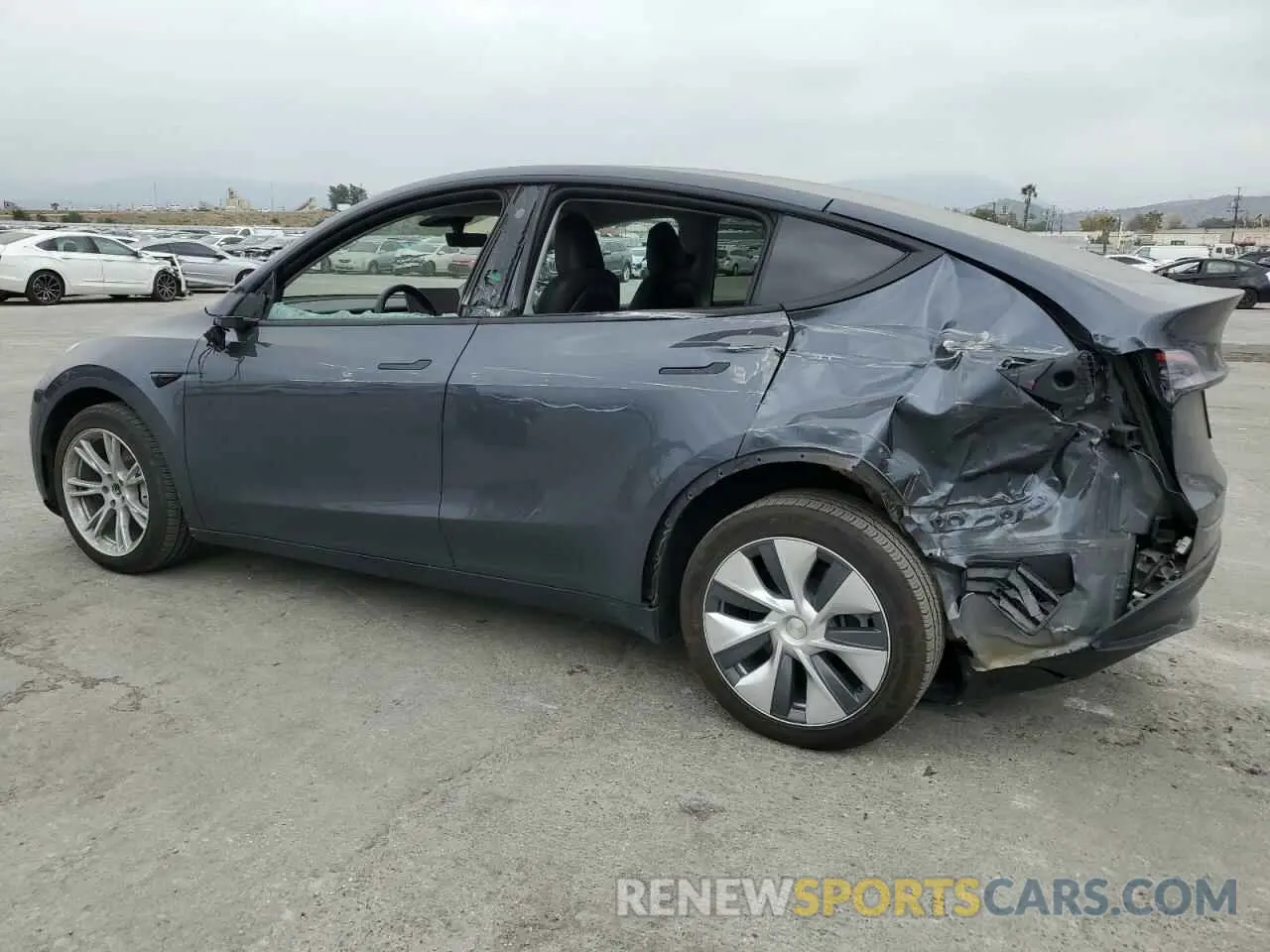 2 Photograph of a damaged car 7SAYGDEE3PA069786 TESLA MODEL Y 2023