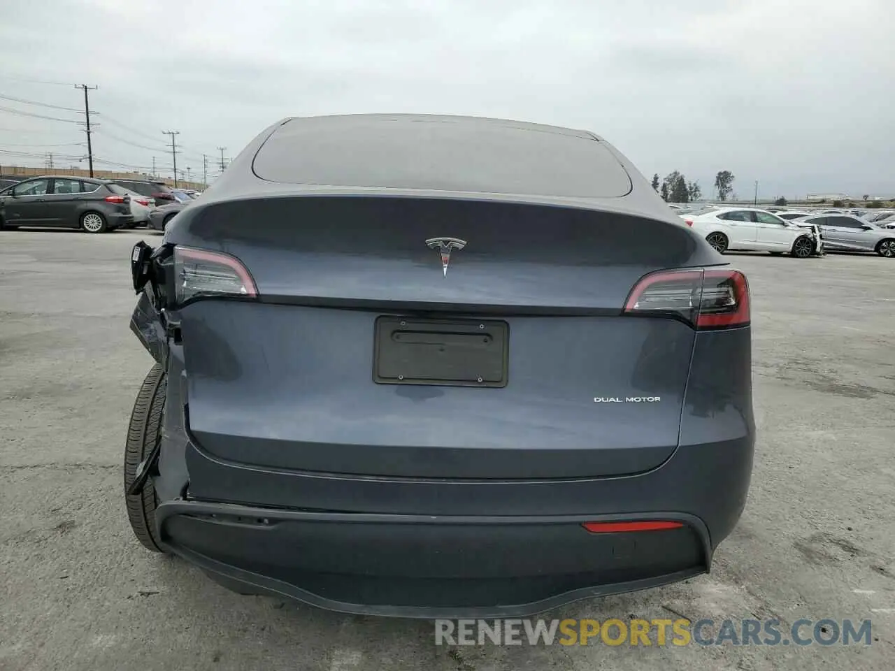 6 Photograph of a damaged car 7SAYGDEE3PA069786 TESLA MODEL Y 2023