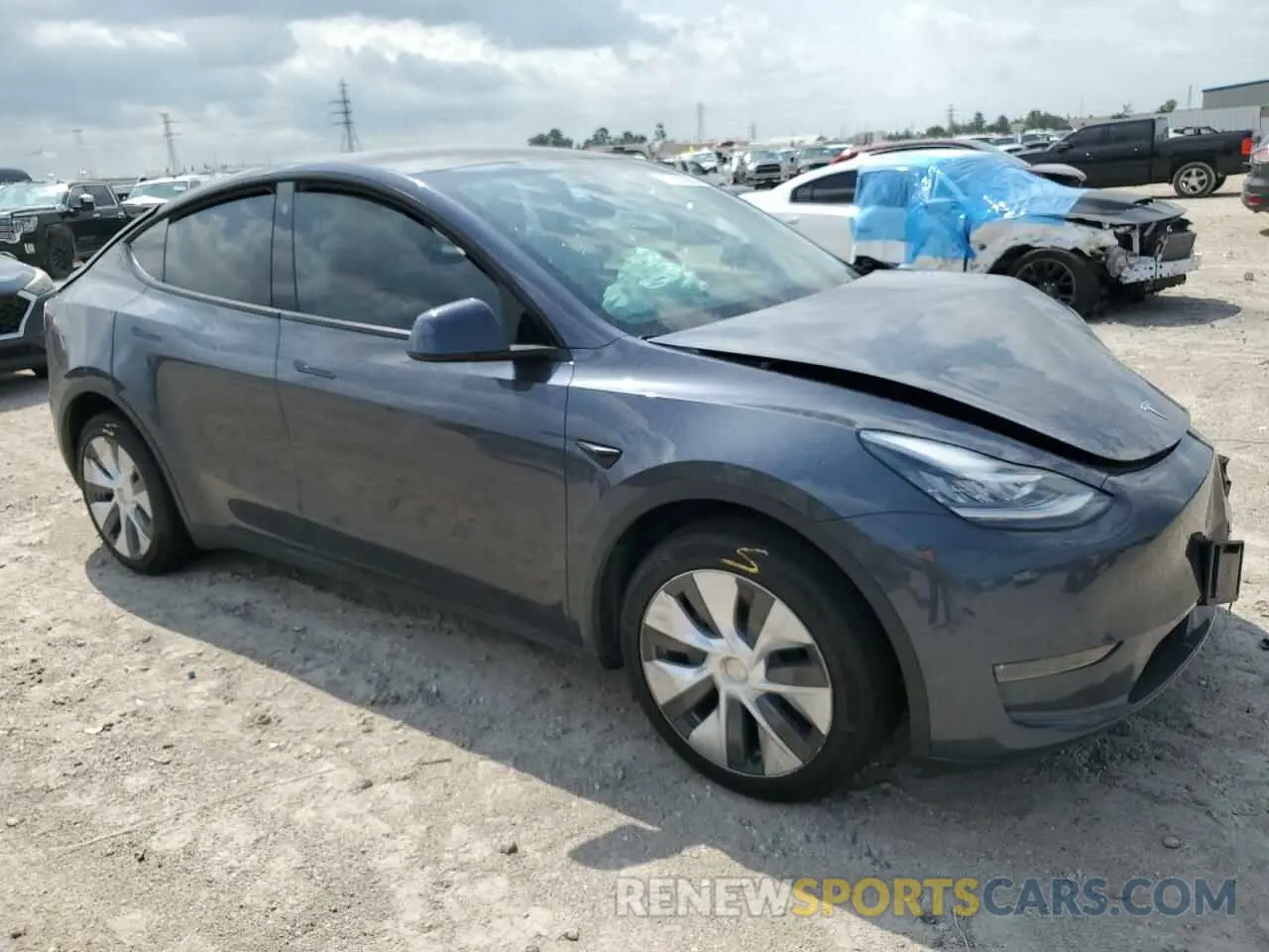 4 Photograph of a damaged car 7SAYGDEE3PA078875 TESLA MODEL Y 2023
