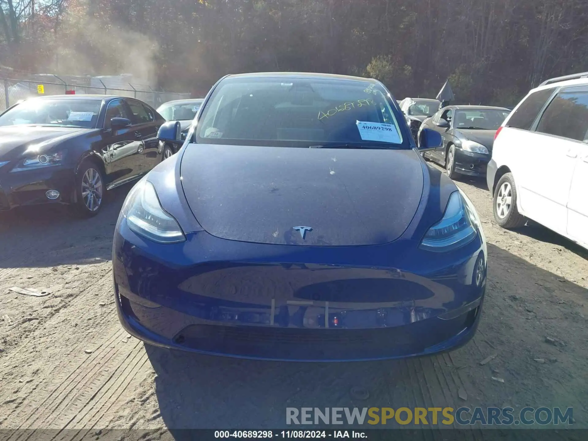 13 Photograph of a damaged car 7SAYGDEE3PA095028 TESLA MODEL Y 2023
