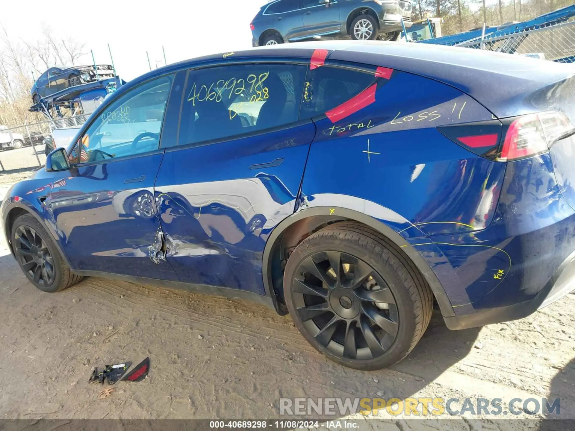 15 Photograph of a damaged car 7SAYGDEE3PA095028 TESLA MODEL Y 2023