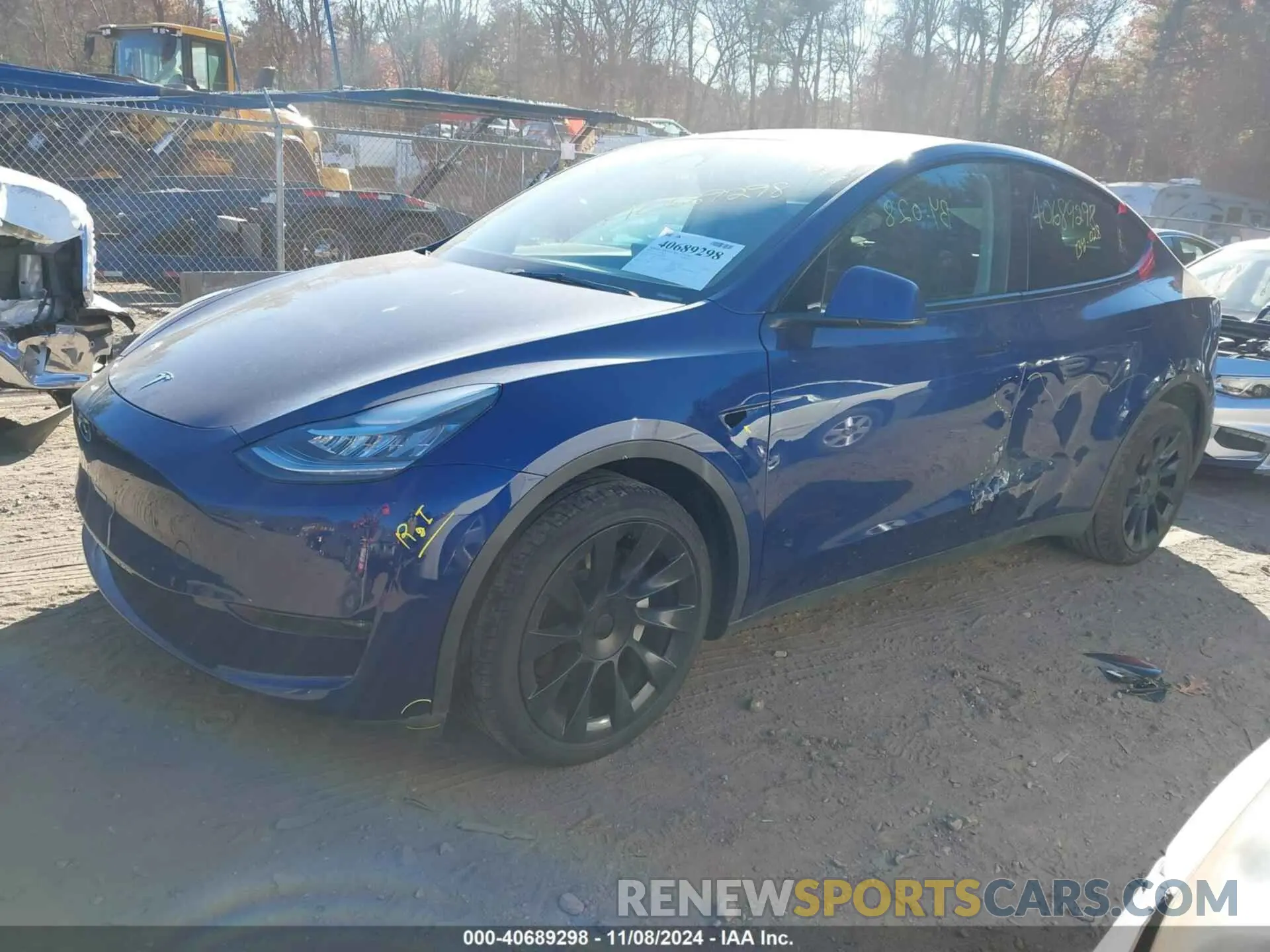 2 Photograph of a damaged car 7SAYGDEE3PA095028 TESLA MODEL Y 2023