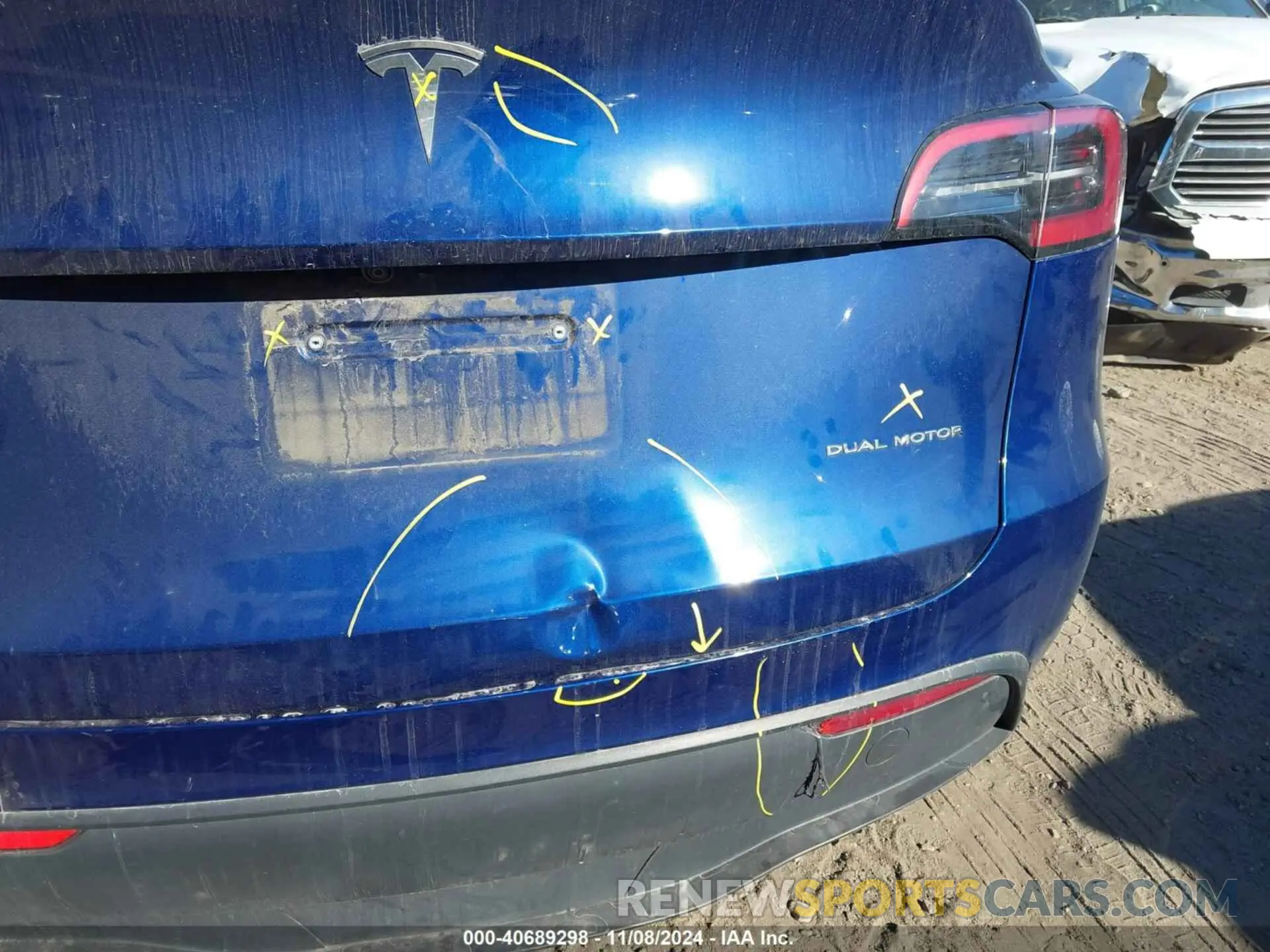 20 Photograph of a damaged car 7SAYGDEE3PA095028 TESLA MODEL Y 2023