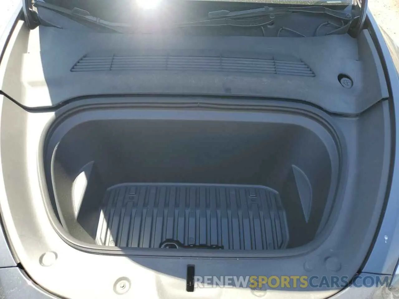 11 Photograph of a damaged car 7SAYGDEE3PA104567 TESLA MODEL Y 2023