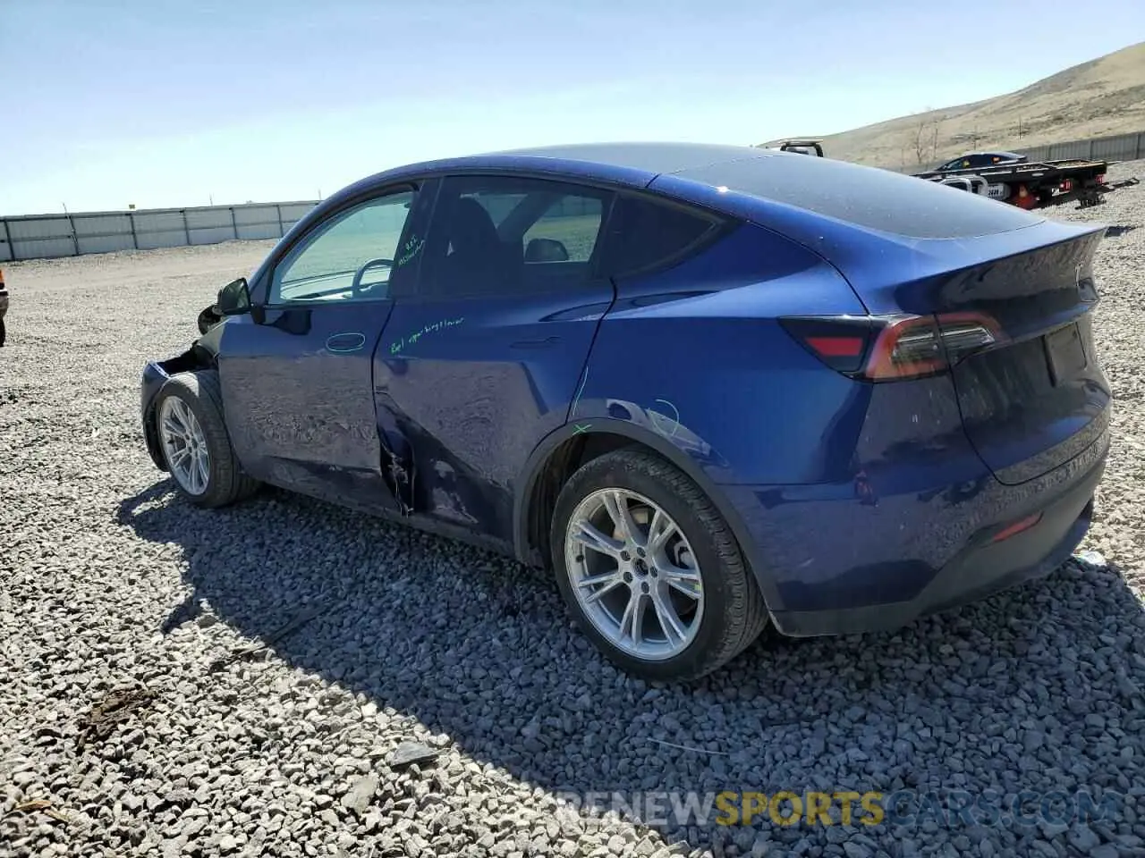 2 Photograph of a damaged car 7SAYGDEE3PA106609 TESLA MODEL Y 2023