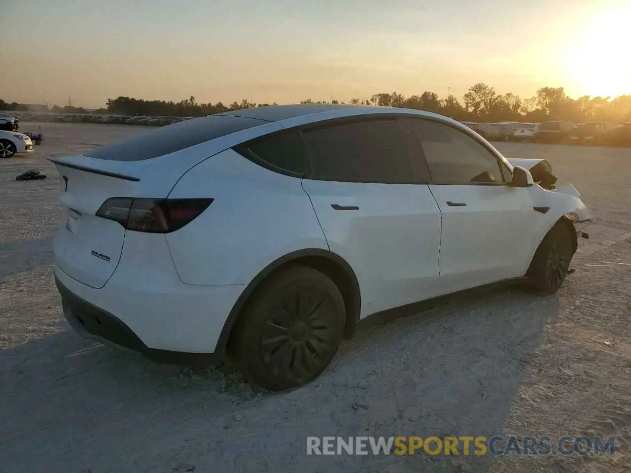 3 Photograph of a damaged car 7SAYGDEE3PA118307 TESLA MODEL Y 2023