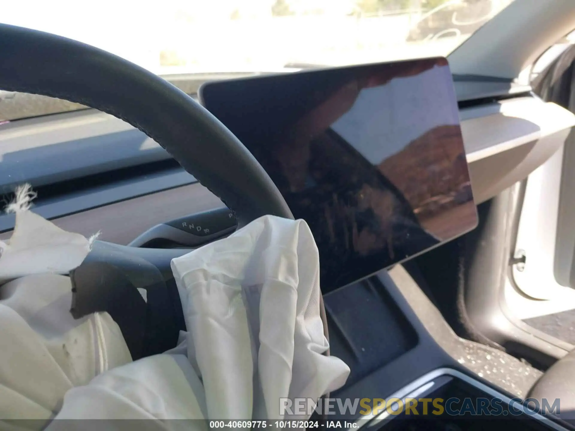 7 Photograph of a damaged car 7SAYGDEE3PA124284 TESLA MODEL Y 2023