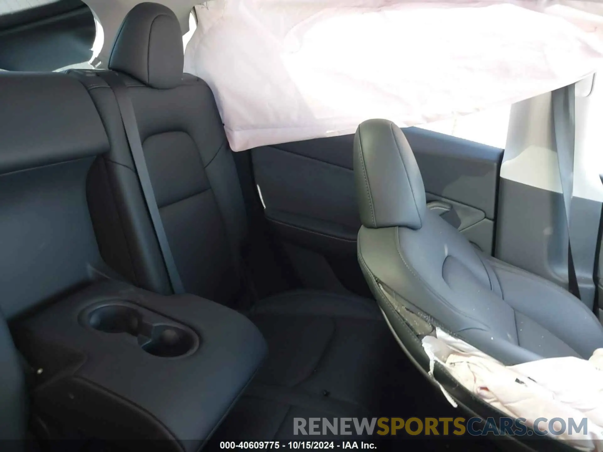 8 Photograph of a damaged car 7SAYGDEE3PA124284 TESLA MODEL Y 2023