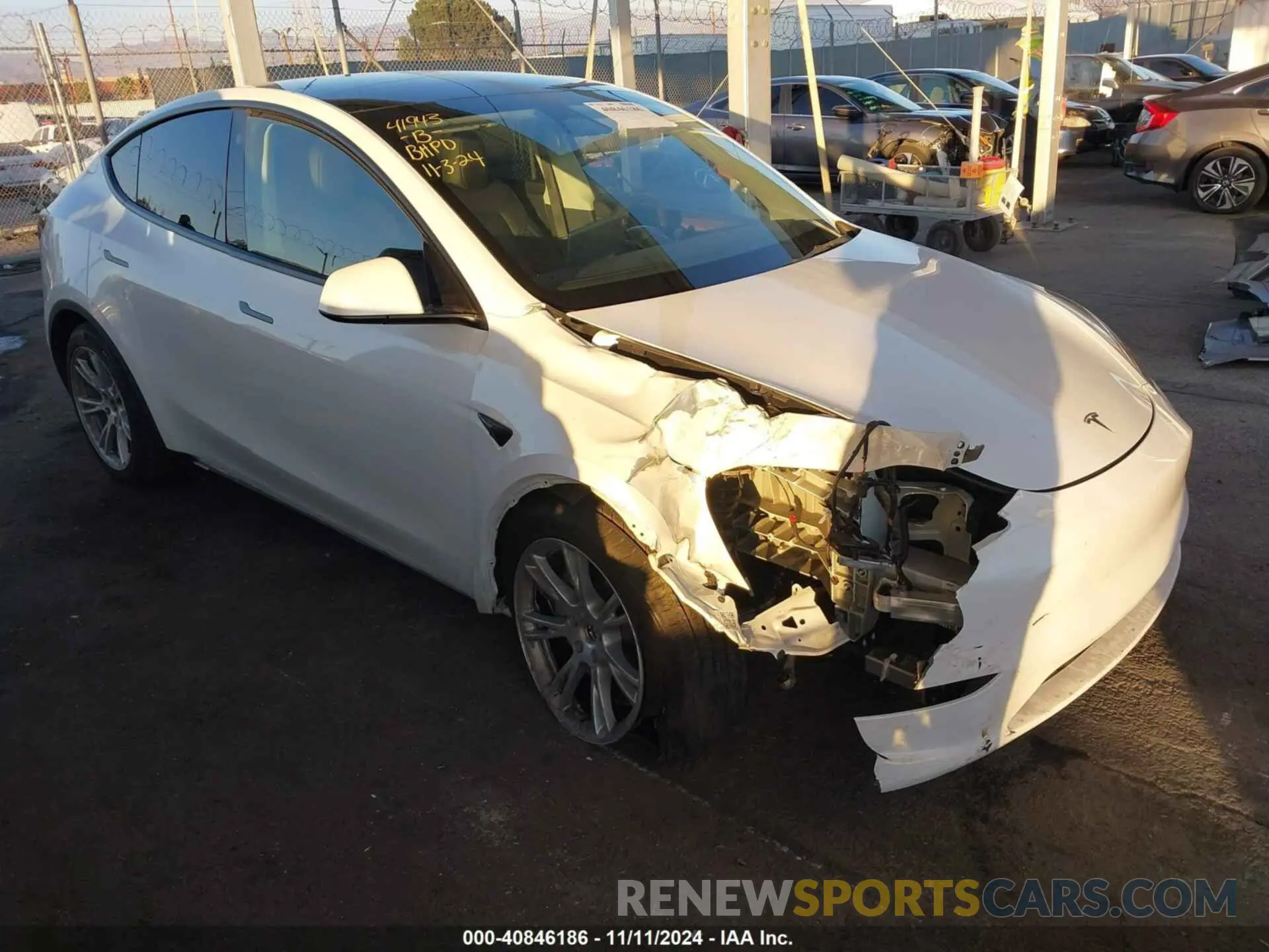 1 Photograph of a damaged car 7SAYGDEE3PA124530 TESLA MODEL Y 2023
