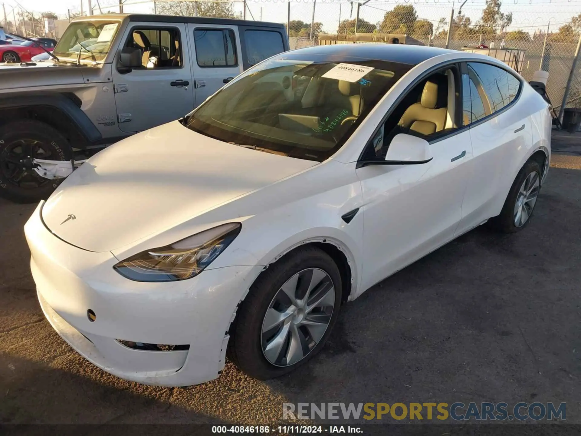 2 Photograph of a damaged car 7SAYGDEE3PA124530 TESLA MODEL Y 2023
