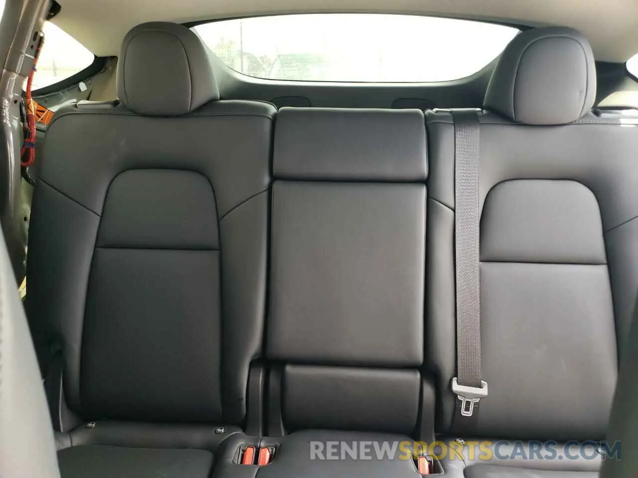 10 Photograph of a damaged car 7SAYGDEE3PA136323 TESLA MODEL Y 2023