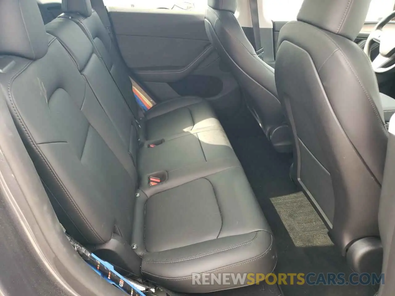 11 Photograph of a damaged car 7SAYGDEE3PA136323 TESLA MODEL Y 2023