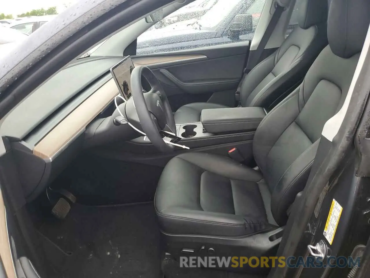 7 Photograph of a damaged car 7SAYGDEE3PA151887 TESLA MODEL Y 2023