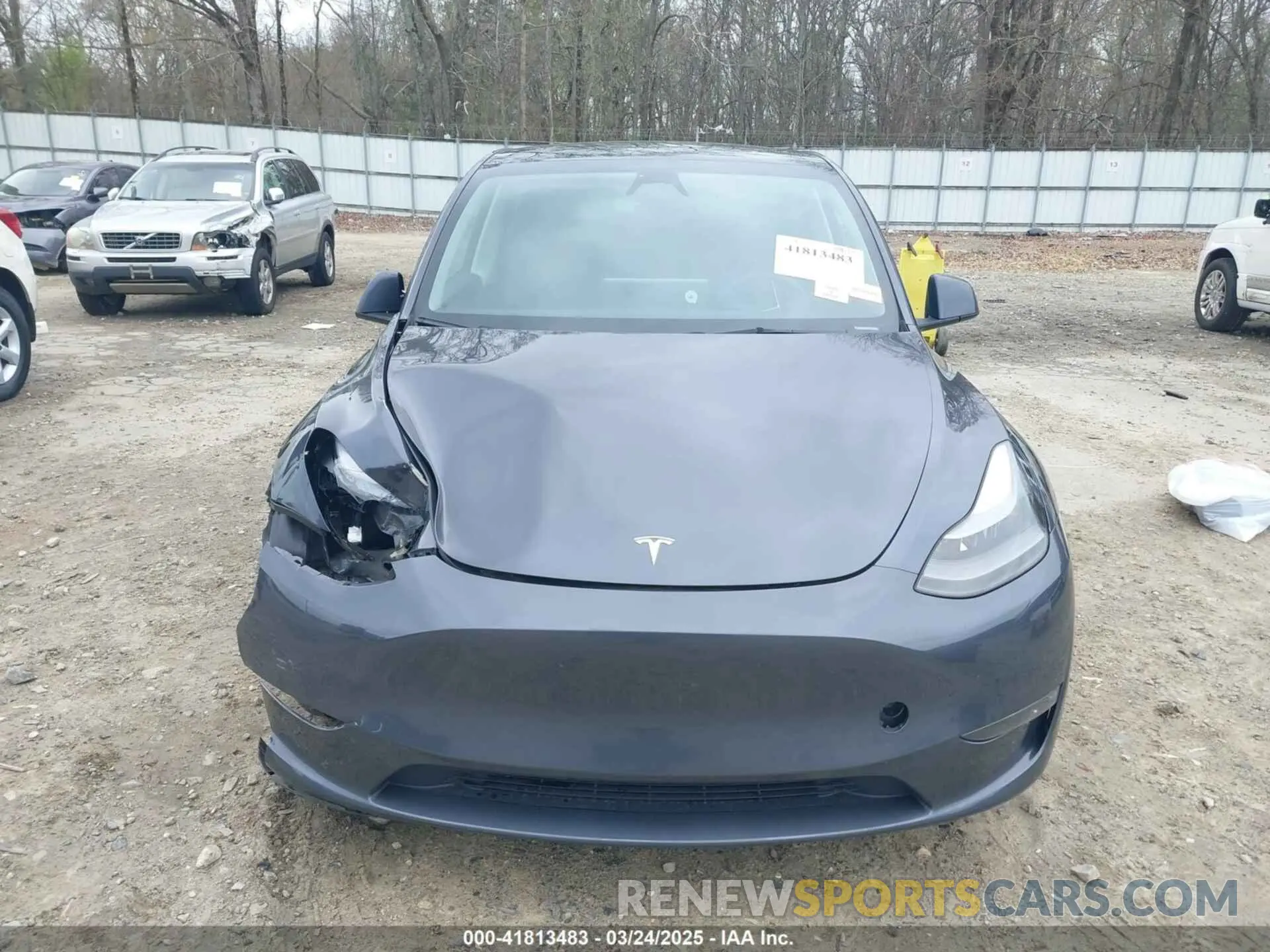 13 Photograph of a damaged car 7SAYGDEE3PA177437 TESLA MODEL Y 2023