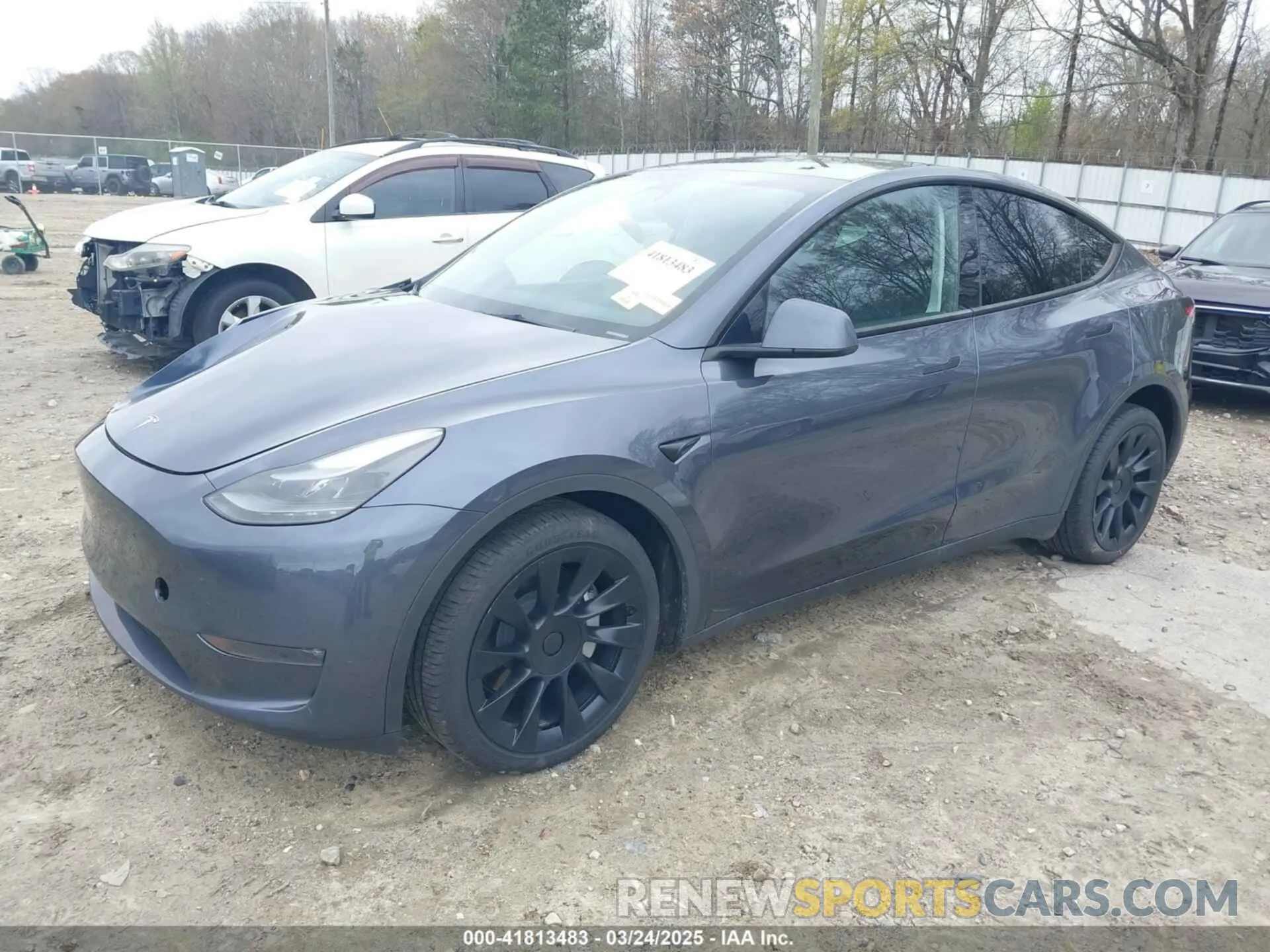 2 Photograph of a damaged car 7SAYGDEE3PA177437 TESLA MODEL Y 2023