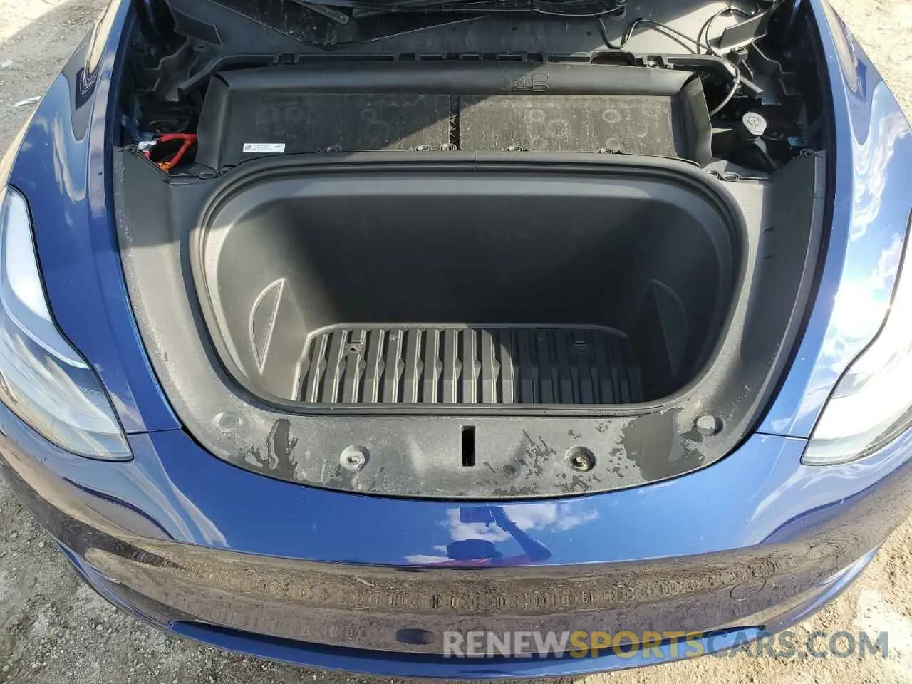 11 Photograph of a damaged car 7SAYGDEE3PA178832 TESLA MODEL Y 2023