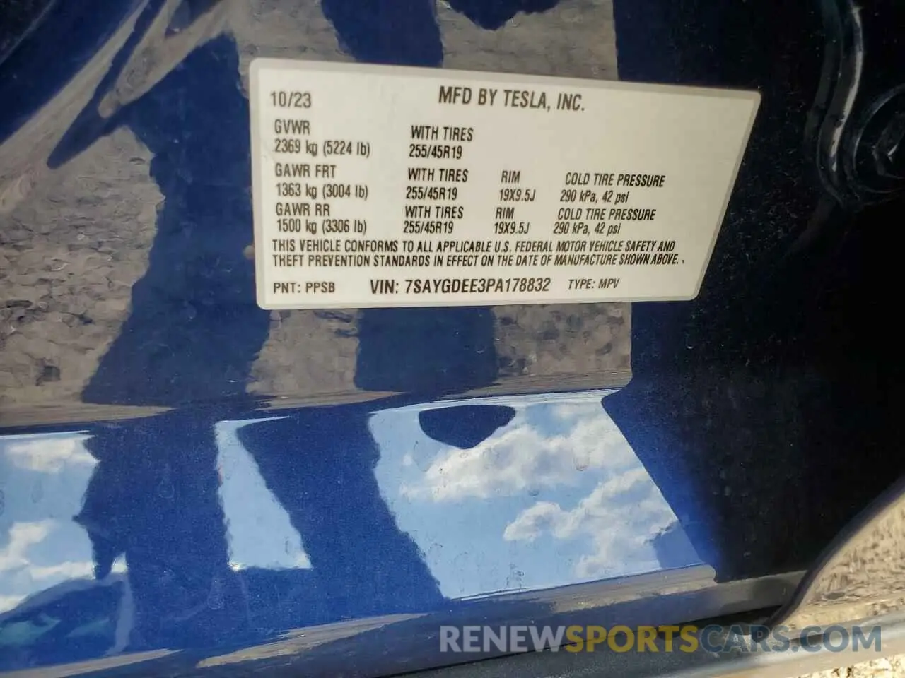 12 Photograph of a damaged car 7SAYGDEE3PA178832 TESLA MODEL Y 2023
