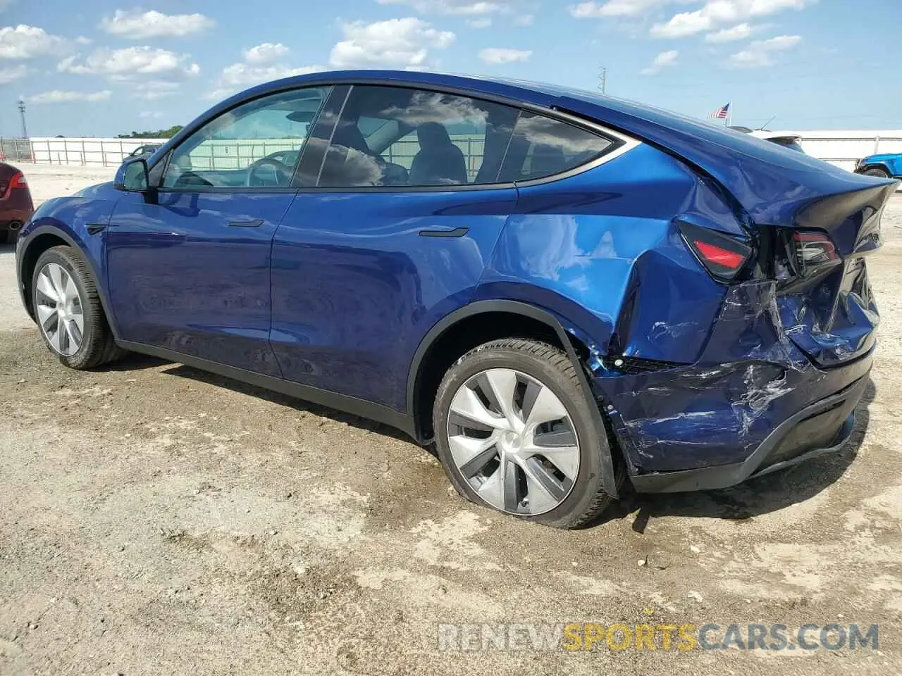2 Photograph of a damaged car 7SAYGDEE3PA178832 TESLA MODEL Y 2023