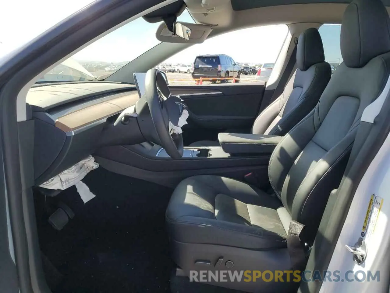 7 Photograph of a damaged car 7SAYGDEE3PA186381 TESLA MODEL Y 2023