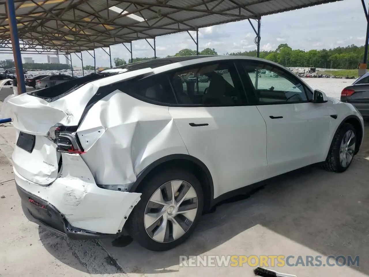 3 Photograph of a damaged car 7SAYGDEE3PA197896 TESLA MODEL Y 2023