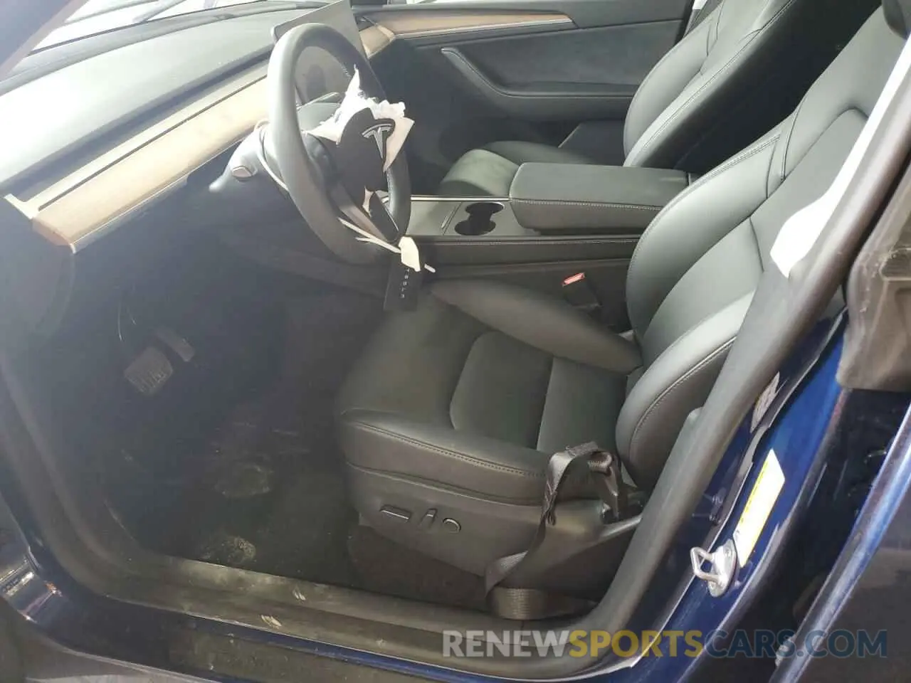 7 Photograph of a damaged car 7SAYGDEE3PA198305 TESLA MODEL Y 2023