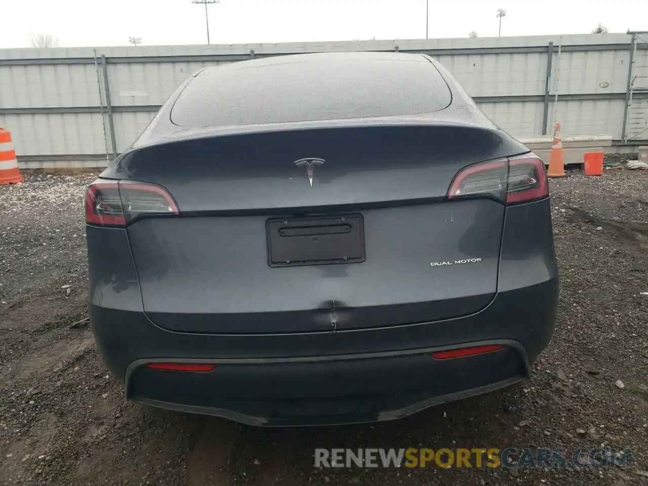 6 Photograph of a damaged car 7SAYGDEE3PA203552 TESLA MODEL Y 2023