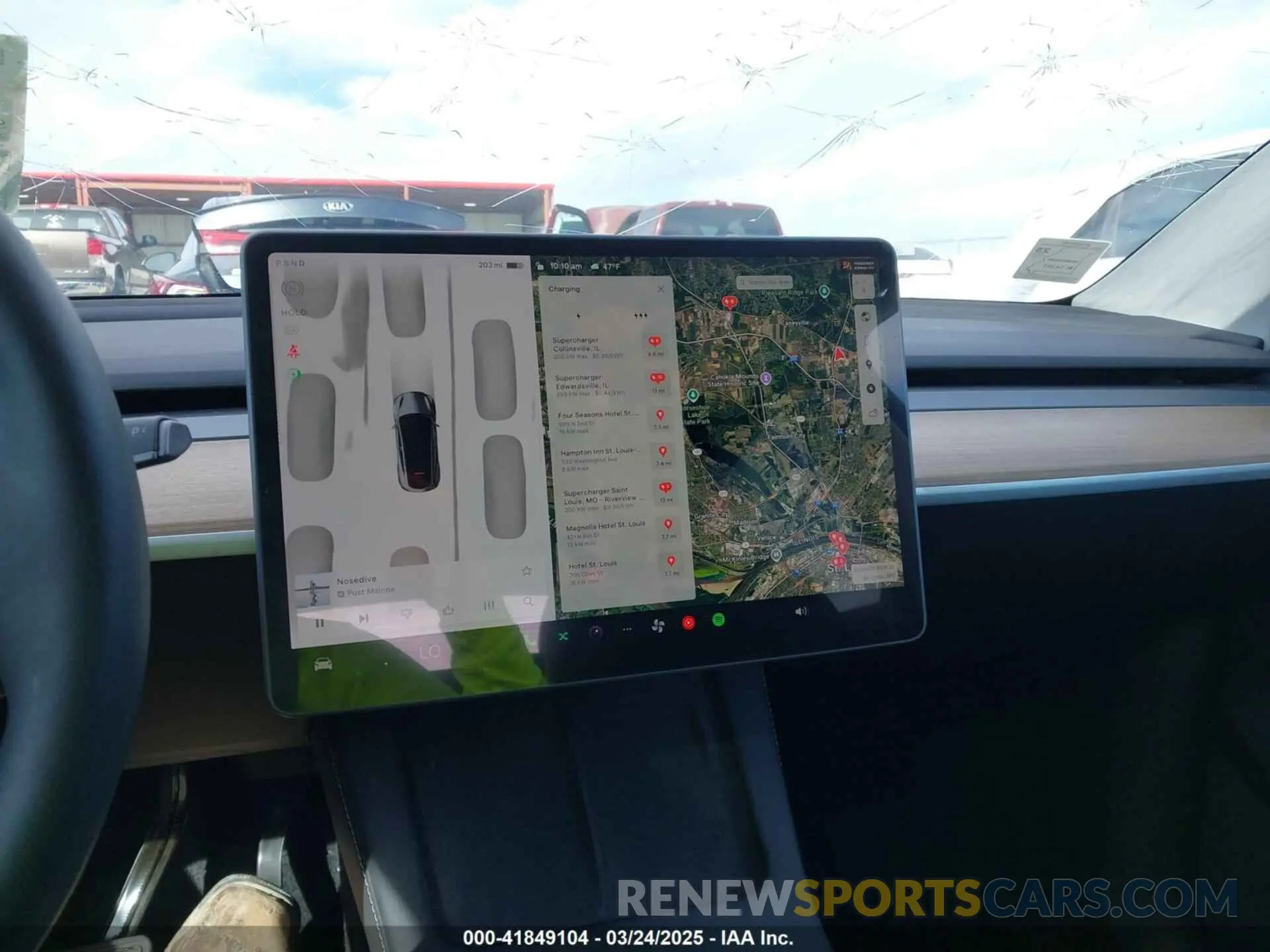18 Photograph of a damaged car 7SAYGDEE3PA204992 TESLA MODEL Y 2023