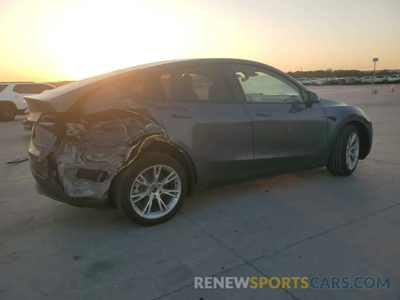 3 Photograph of a damaged car 7SAYGDEE3PA207598 TESLA MODEL Y 2023