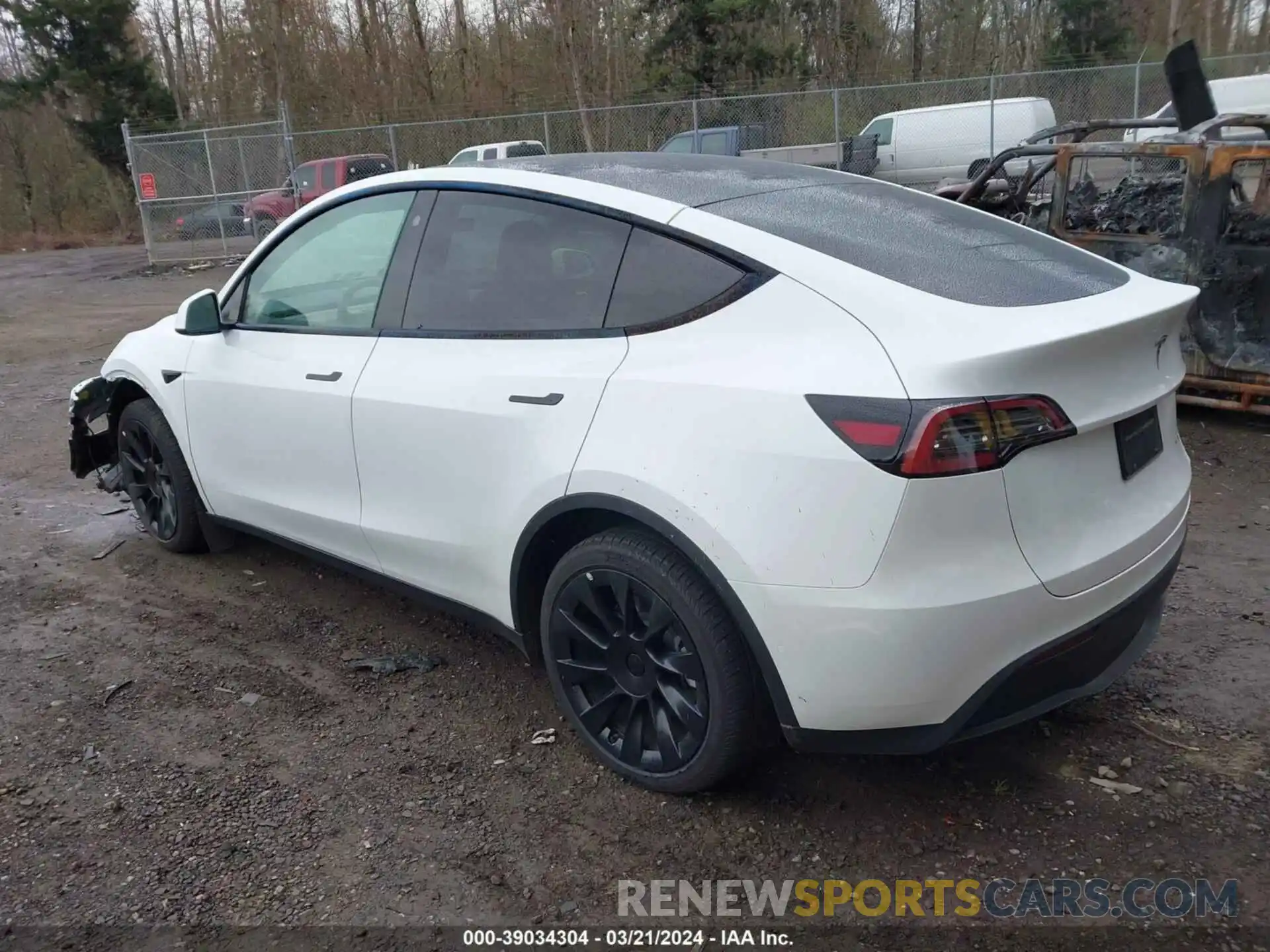 3 Photograph of a damaged car 7SAYGDEE3PF583768 TESLA MODEL Y 2023