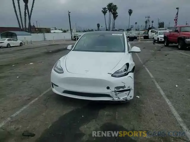 11 Photograph of a damaged car 7SAYGDEE3PF583883 TESLA MODEL Y 2023