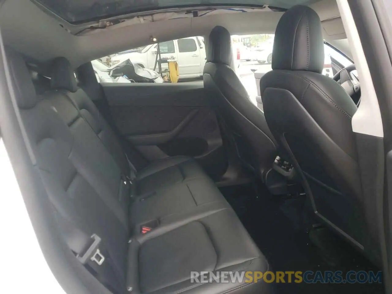 12 Photograph of a damaged car 7SAYGDEE3PF583883 TESLA MODEL Y 2023