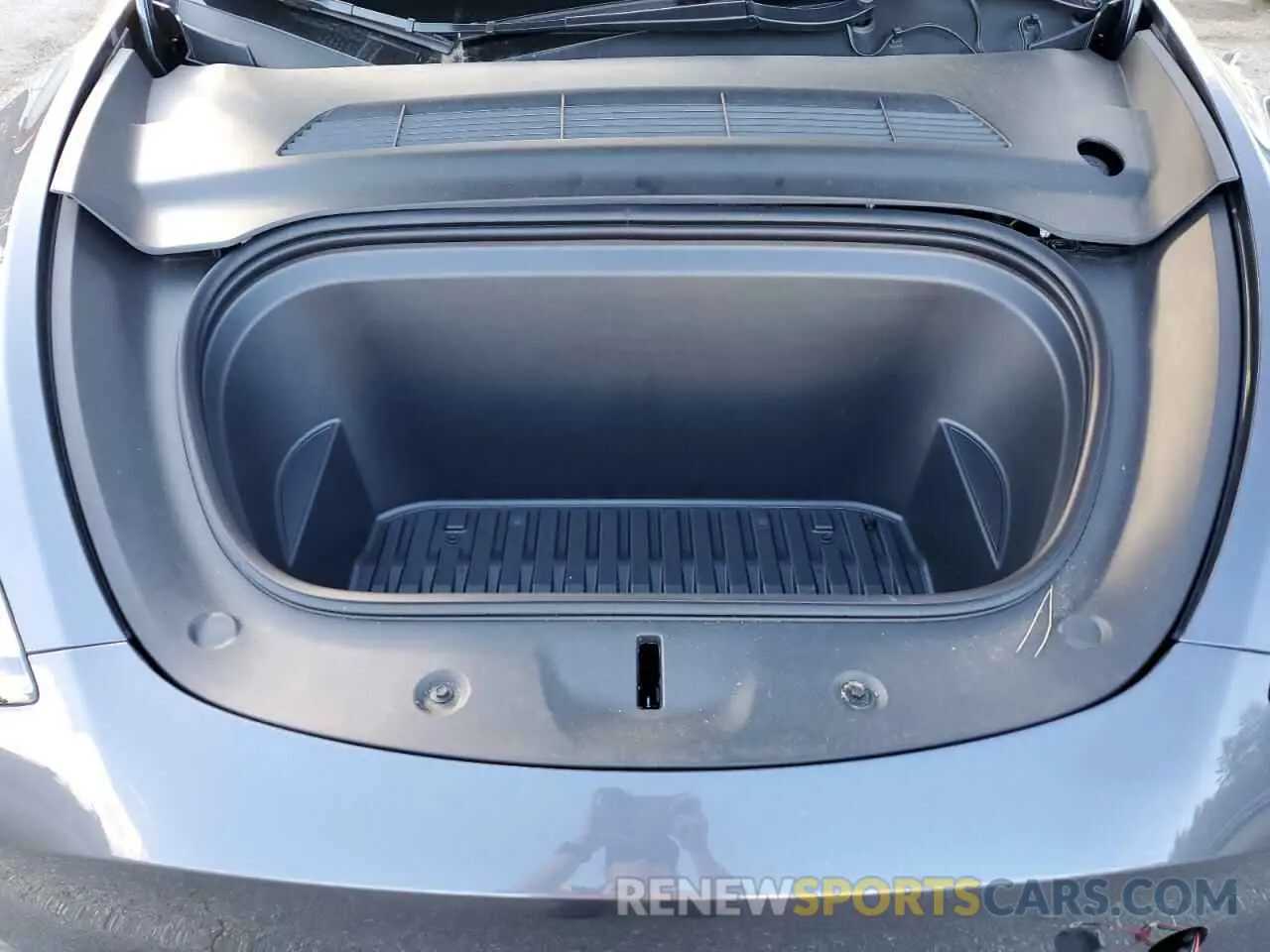 12 Photograph of a damaged car 7SAYGDEE3PF592826 TESLA MODEL Y 2023
