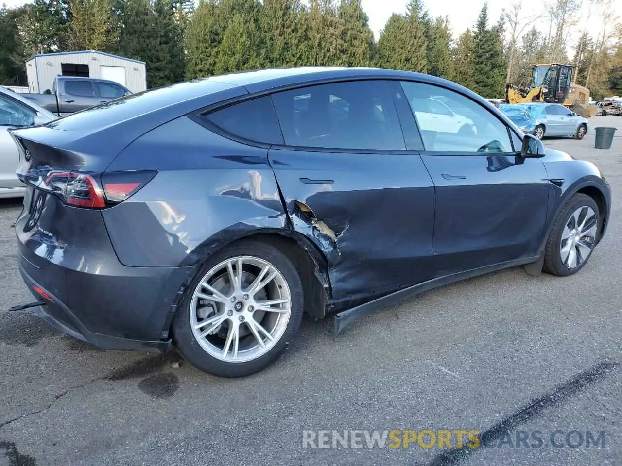 3 Photograph of a damaged car 7SAYGDEE3PF592826 TESLA MODEL Y 2023