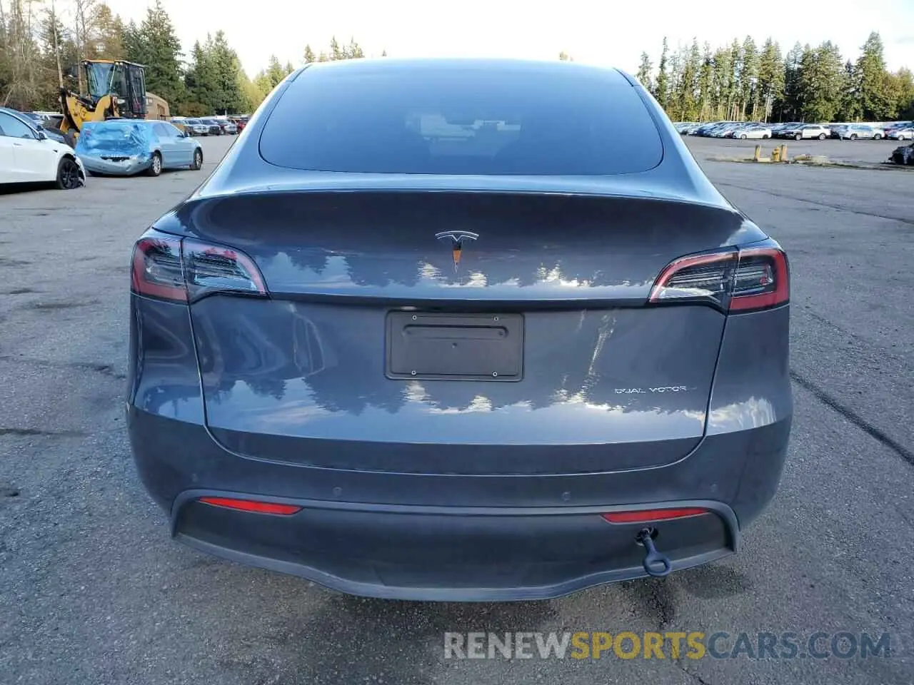 6 Photograph of a damaged car 7SAYGDEE3PF592826 TESLA MODEL Y 2023