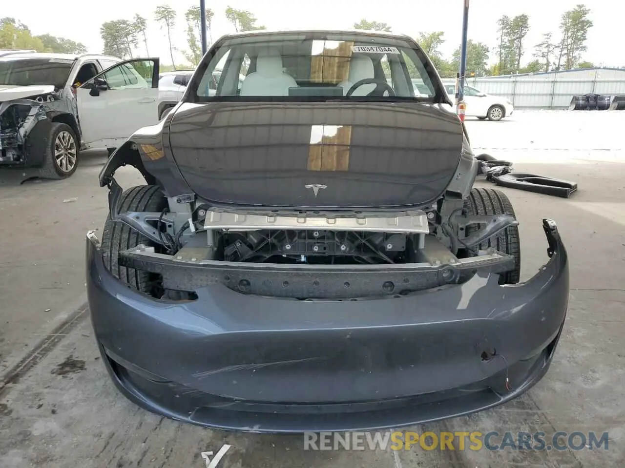 5 Photograph of a damaged car 7SAYGDEE3PF611553 TESLA MODEL Y 2023