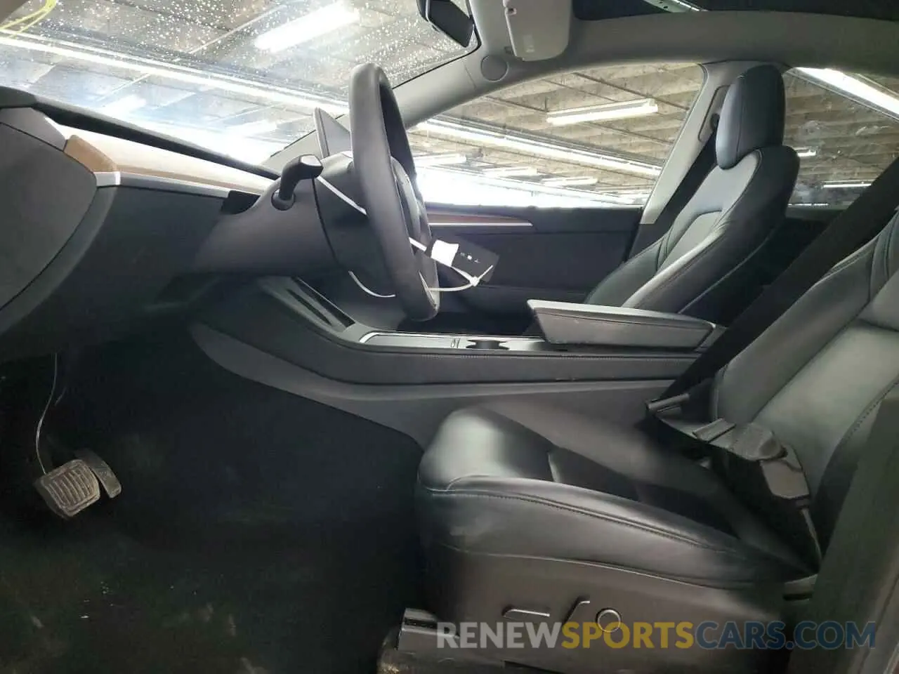 7 Photograph of a damaged car 7SAYGDEE3PF611665 TESLA MODEL Y 2023