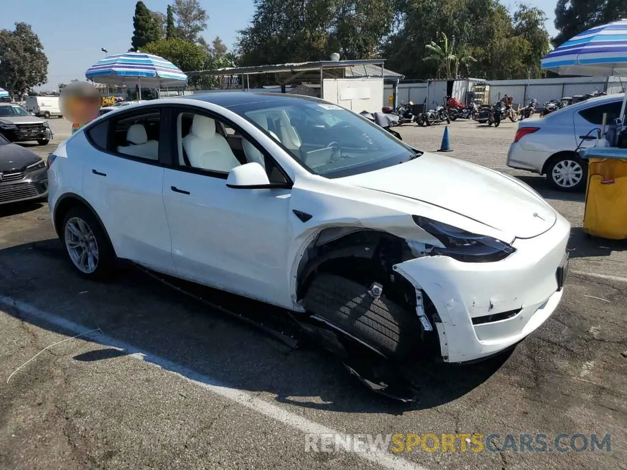4 Photograph of a damaged car 7SAYGDEE3PF633178 TESLA MODEL Y 2023