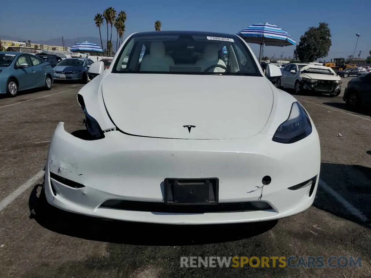 5 Photograph of a damaged car 7SAYGDEE3PF633178 TESLA MODEL Y 2023