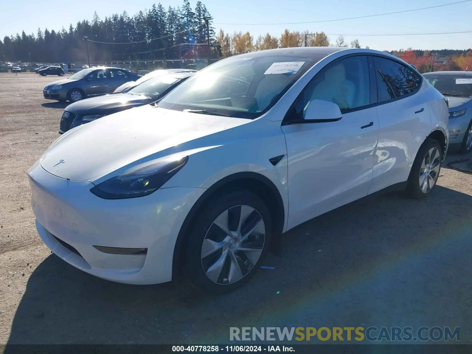 2 Photograph of a damaged car 7SAYGDEE3PF635688 TESLA MODEL Y 2023