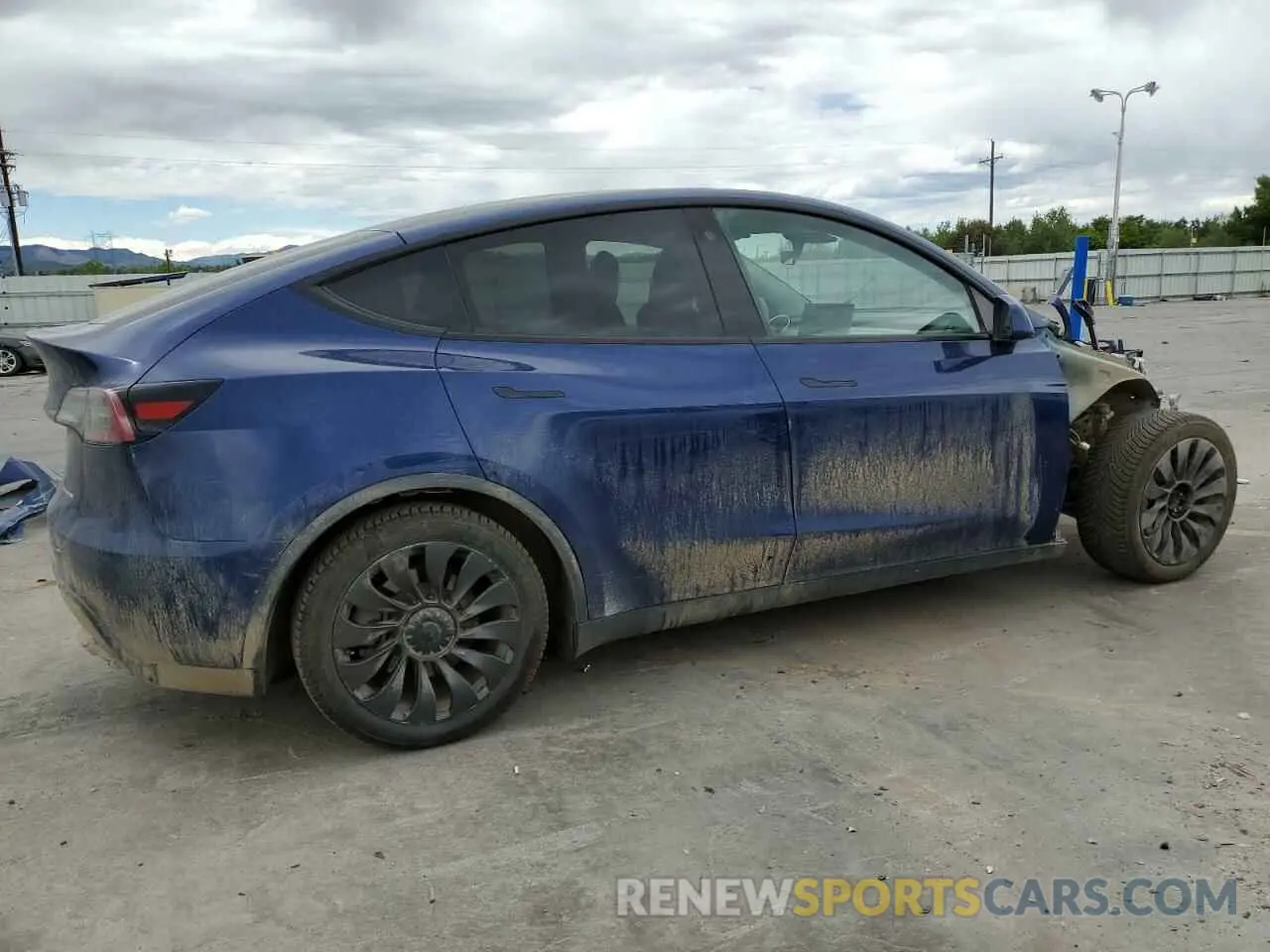 3 Photograph of a damaged car 7SAYGDEE3PF710356 TESLA MODEL Y 2023