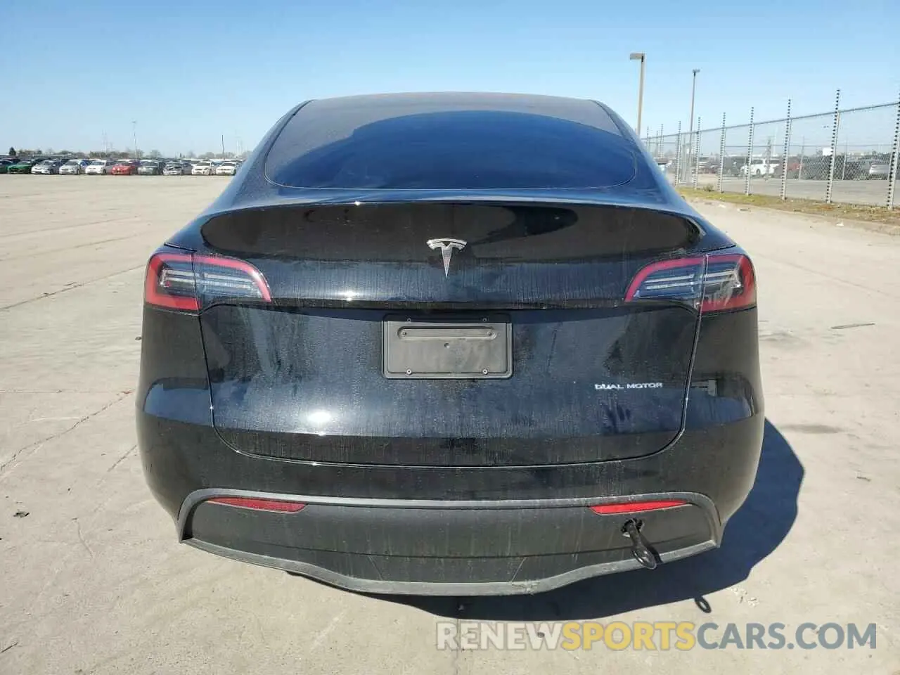 6 Photograph of a damaged car 7SAYGDEE3PF740778 TESLA MODEL Y 2023