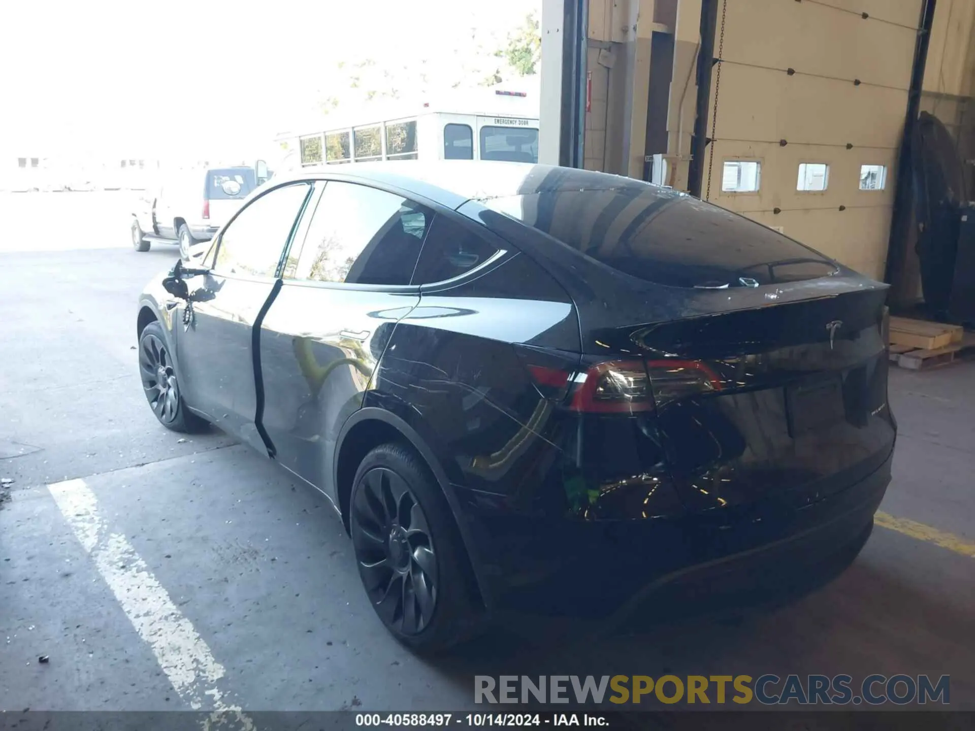 3 Photograph of a damaged car 7SAYGDEE3PF751442 TESLA MODEL Y 2023