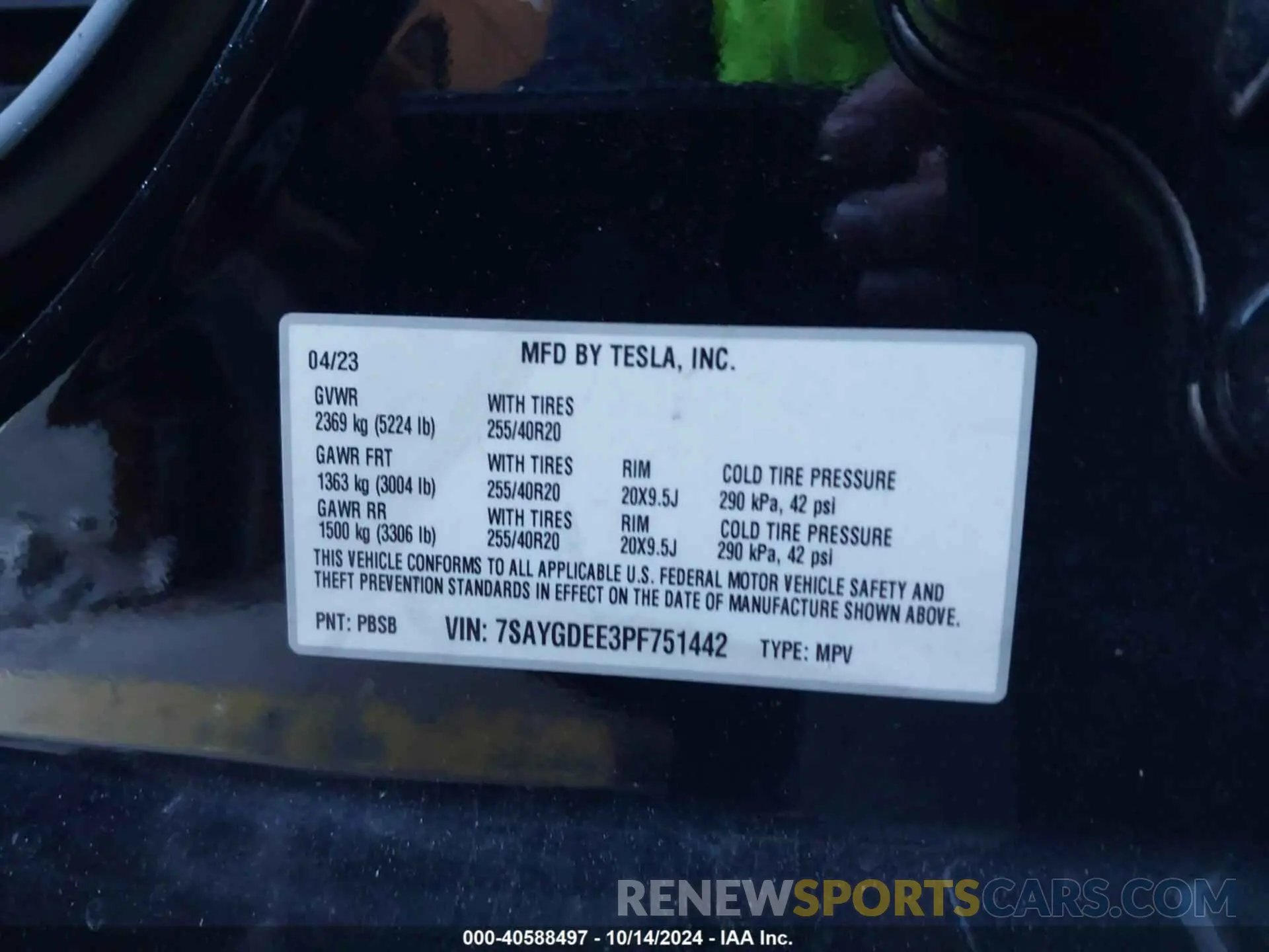 9 Photograph of a damaged car 7SAYGDEE3PF751442 TESLA MODEL Y 2023
