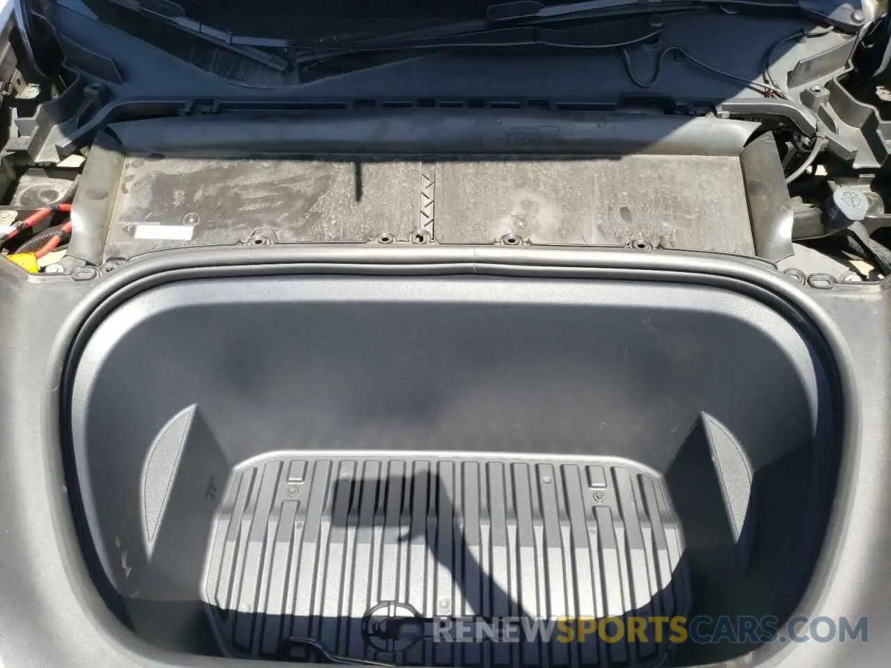11 Photograph of a damaged car 7SAYGDEE3PF769763 TESLA MODEL Y 2023