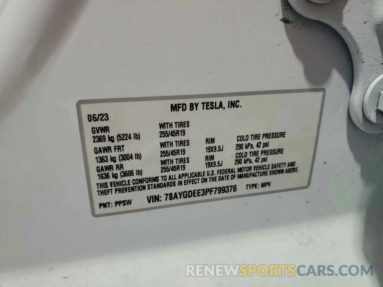 13 Photograph of a damaged car 7SAYGDEE3PF799376 TESLA MODEL Y 2023