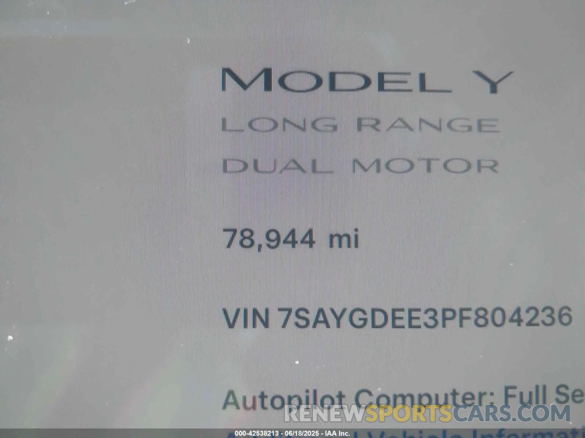 14 Photograph of a damaged car 7SAYGDEE3PF804236 TESLA MODEL Y 2023