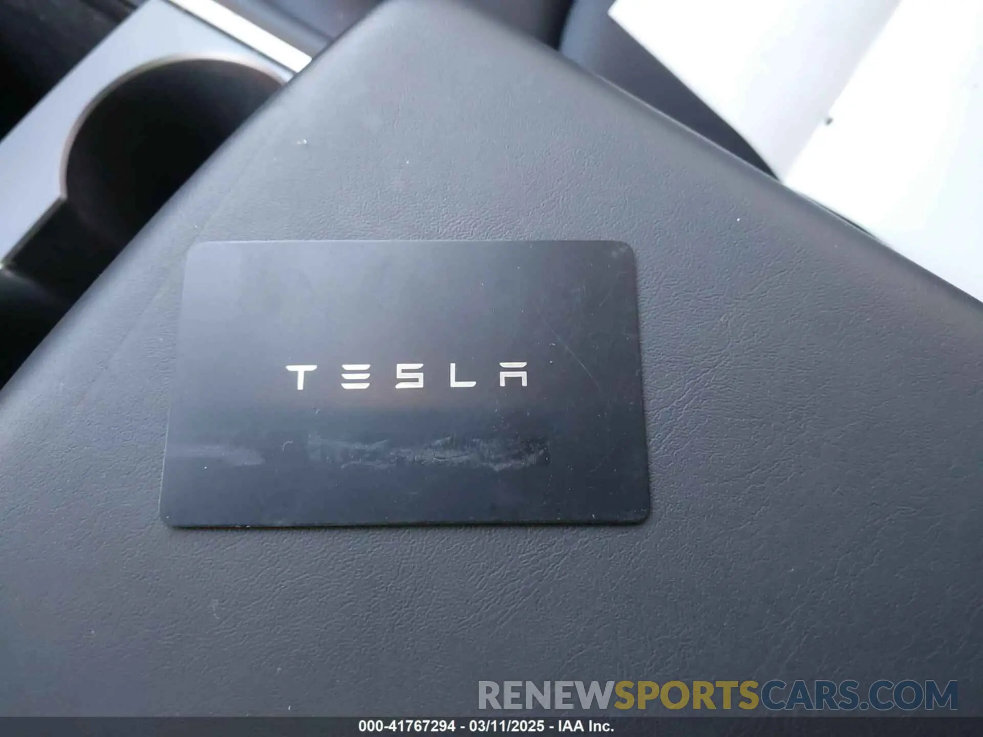 11 Photograph of a damaged car 7SAYGDEE3PF817097 TESLA MODEL Y 2023